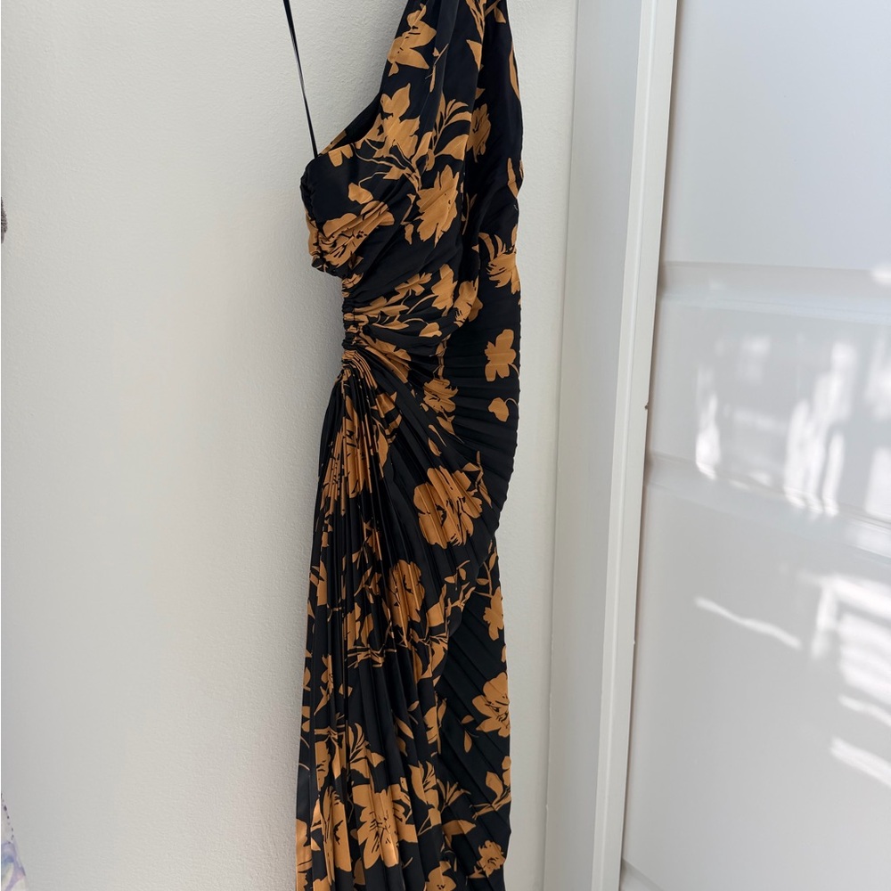 Vici Black One-Shoulder Dress with Gold Floral Motif XS - Picture 6 of 10
